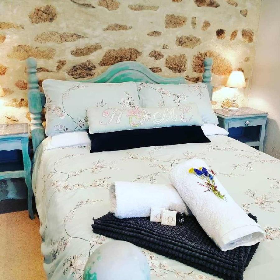 Montrollet La Grange Ancienne B&B 외부 사진